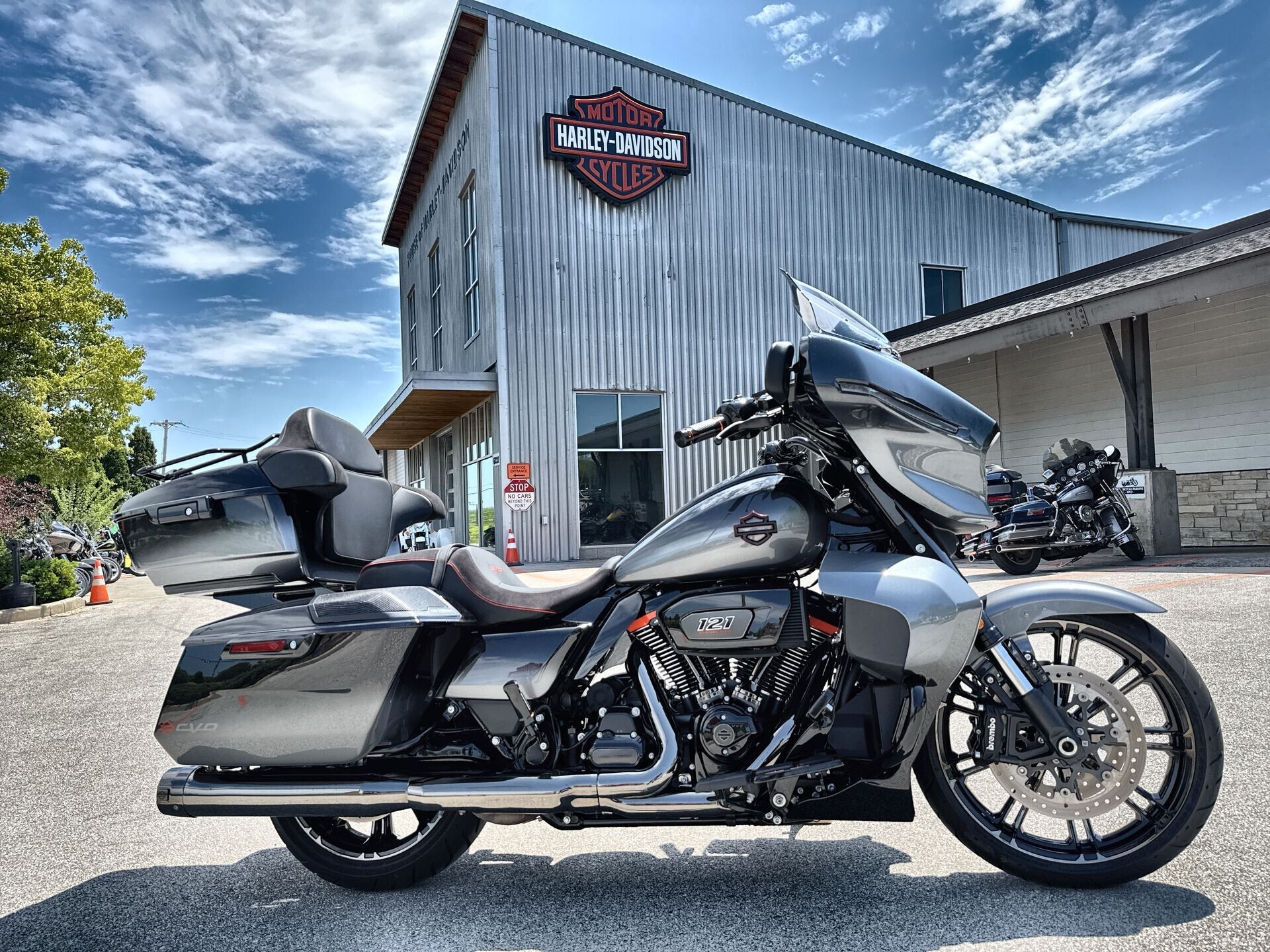 2025 Harley-Davidson CVO Street Glide CVO in Milwaukee, WI