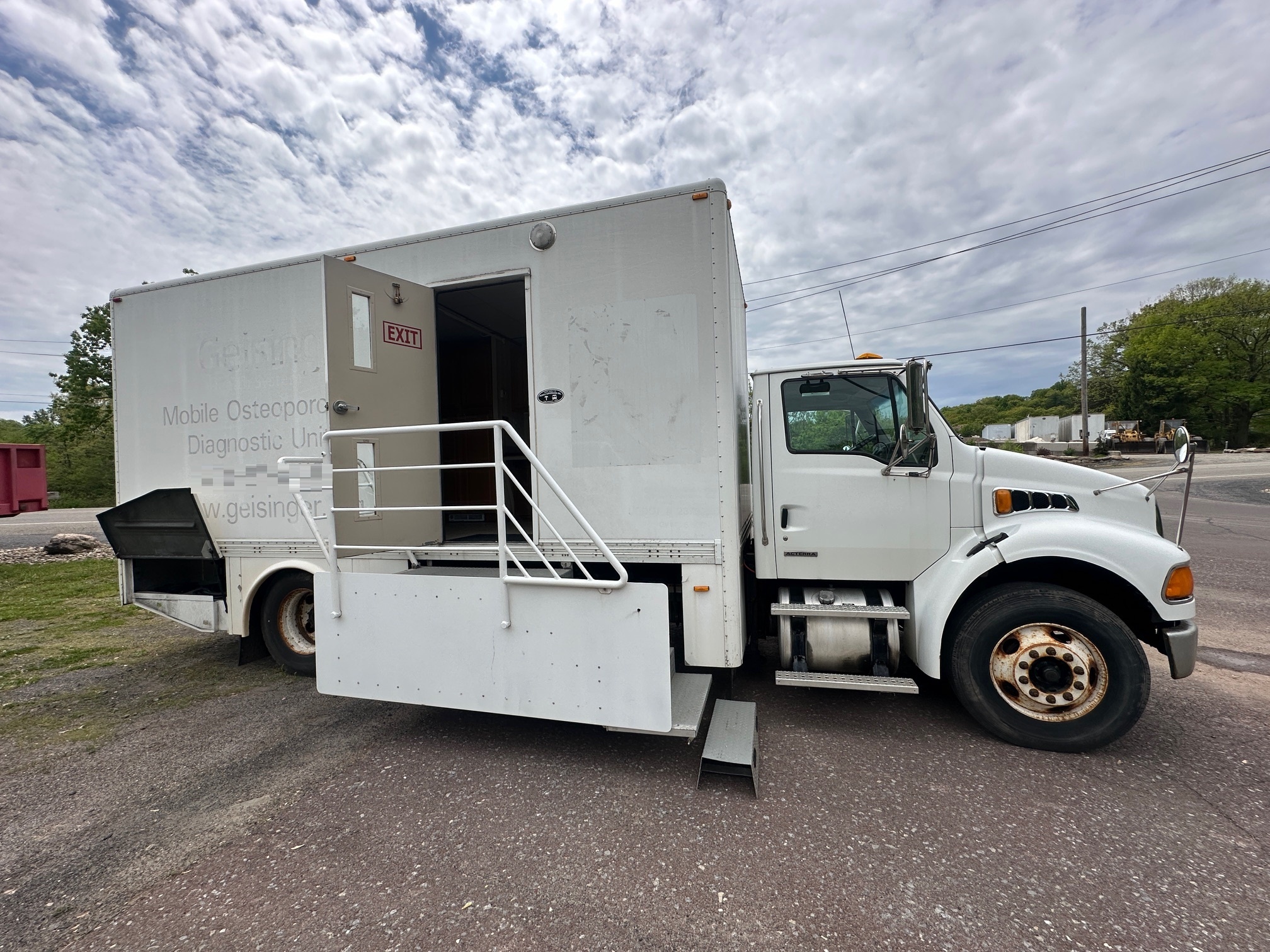 2008 STERLING MBE-900 in Elysburg, PA