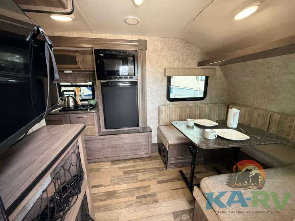 2017 Winnebago Winnie Drop 1780 in