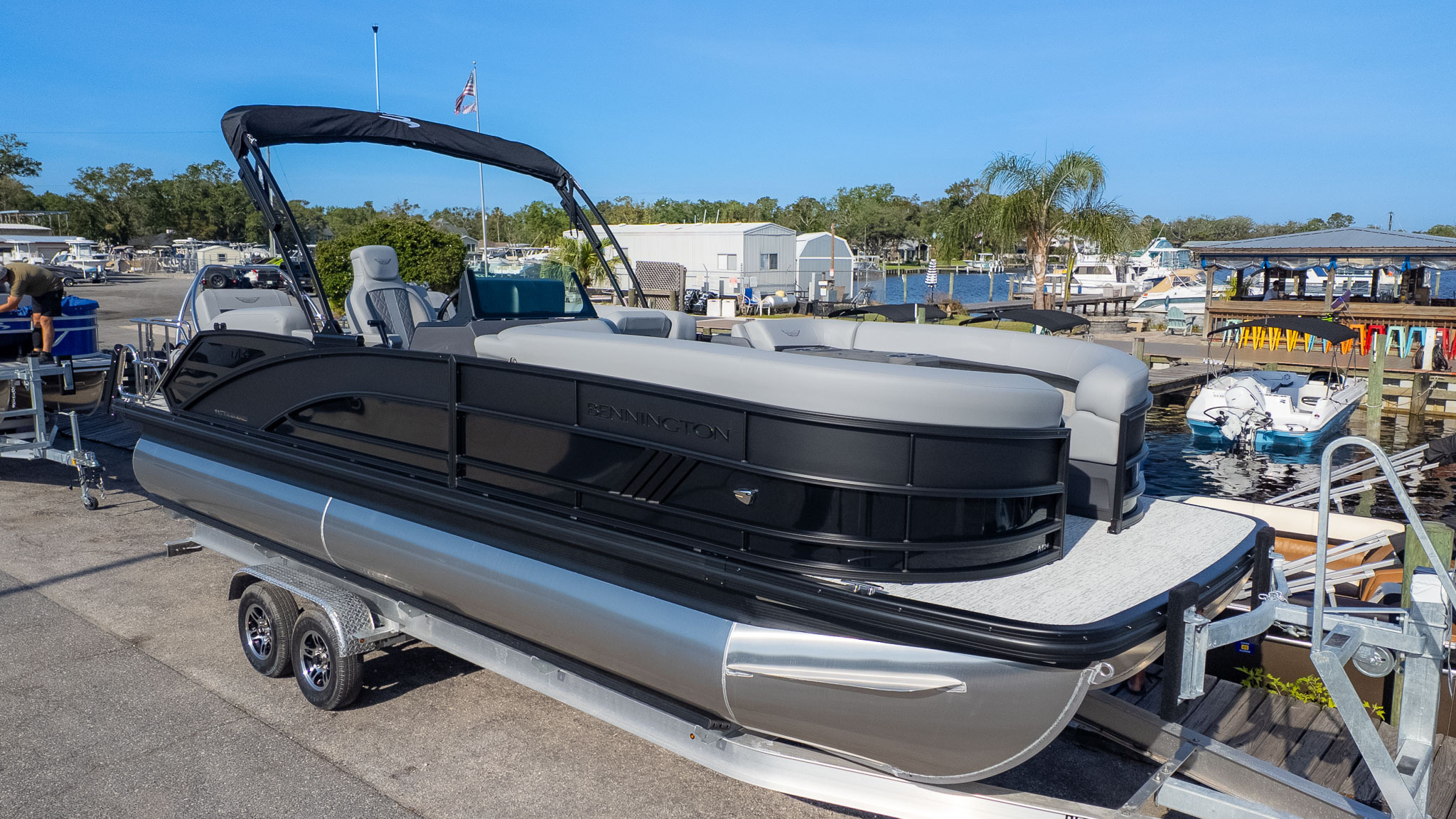 2026 Bennington 24 M STERN LOUNGE in jacksonville FL