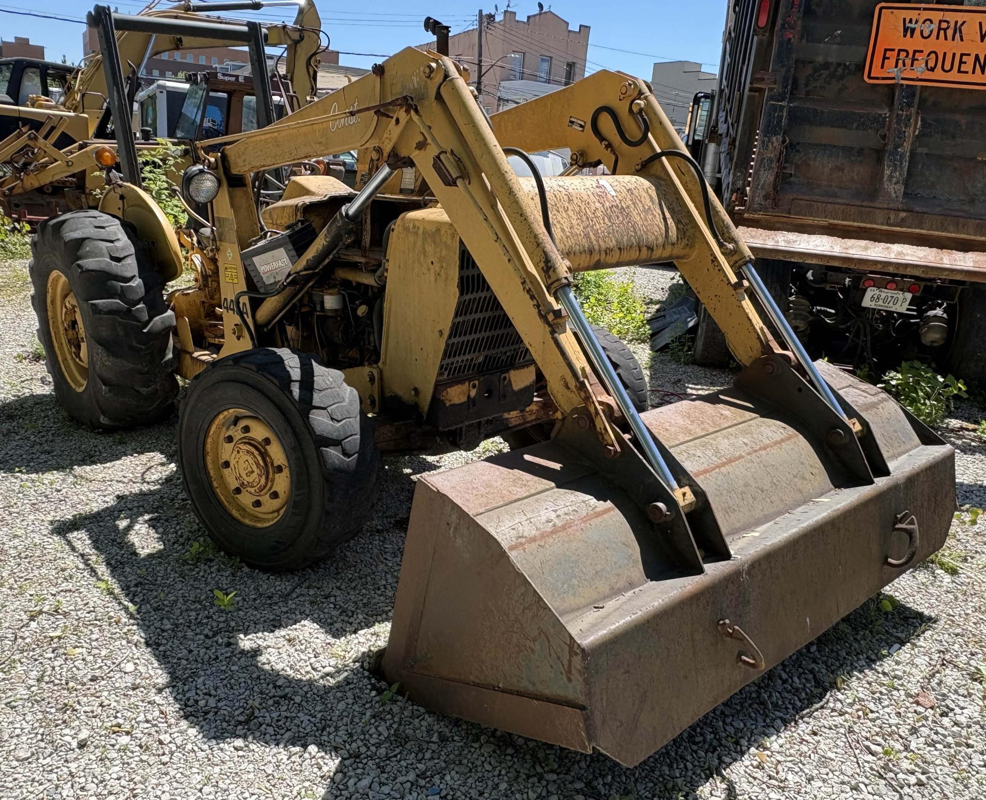 1988 FORD 445A in Brooklyn, NY