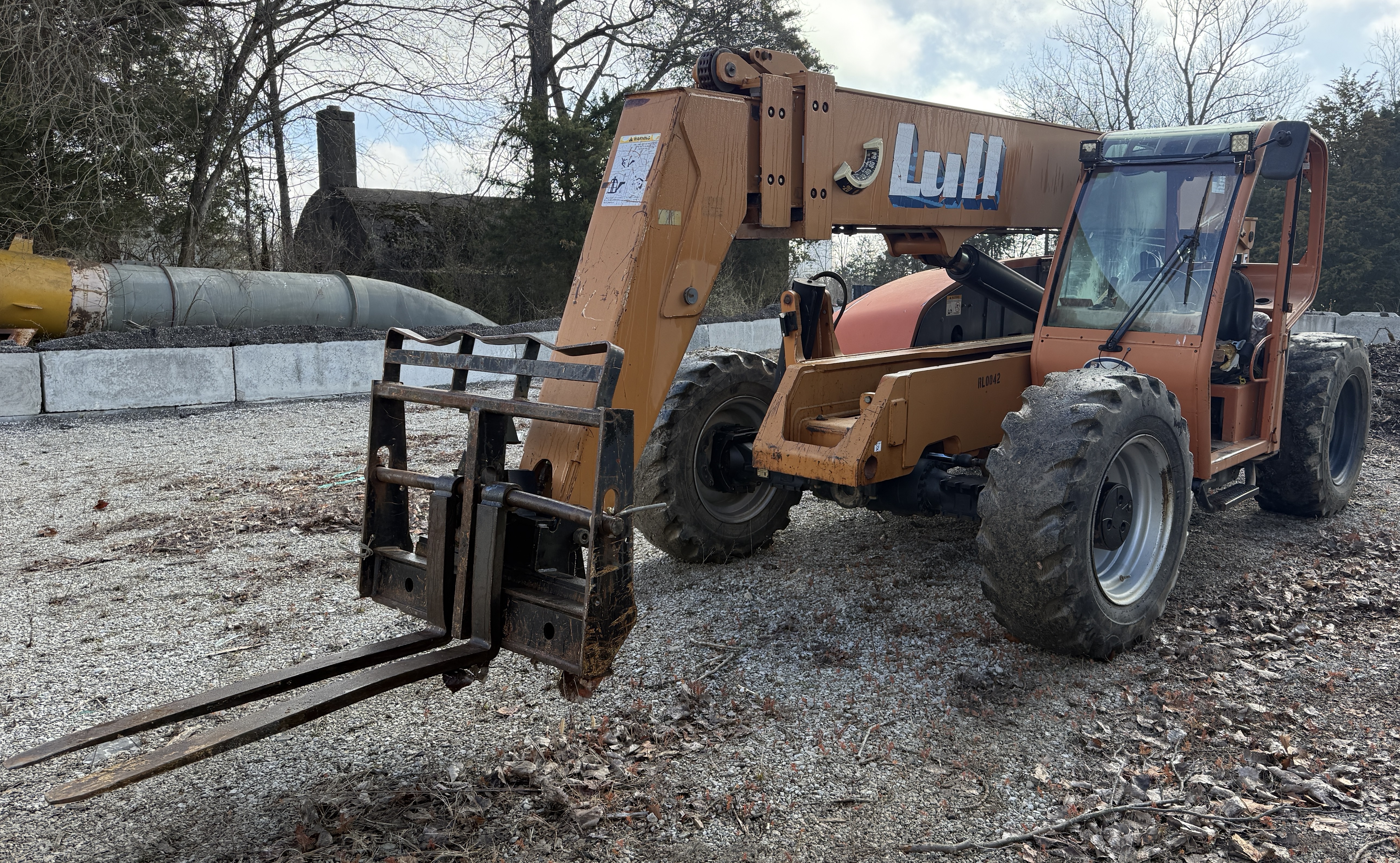 2003 LULL 944E-42 in Louisville, KY