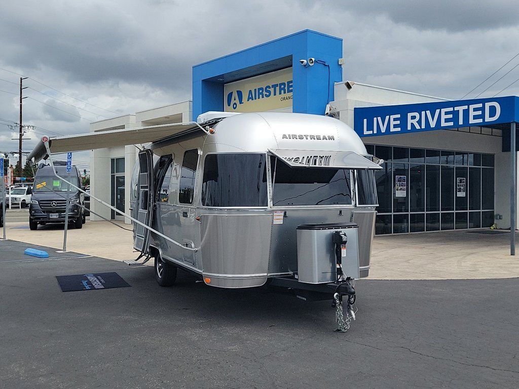 2026 Airstream Caravel ® 22FB in midway city CA