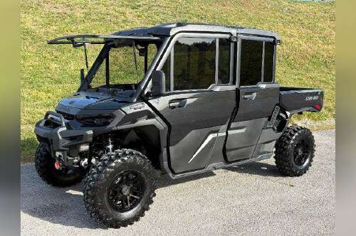 2026 Can-Am Defender MAX Lone Star Cab HD11 in somerset KY