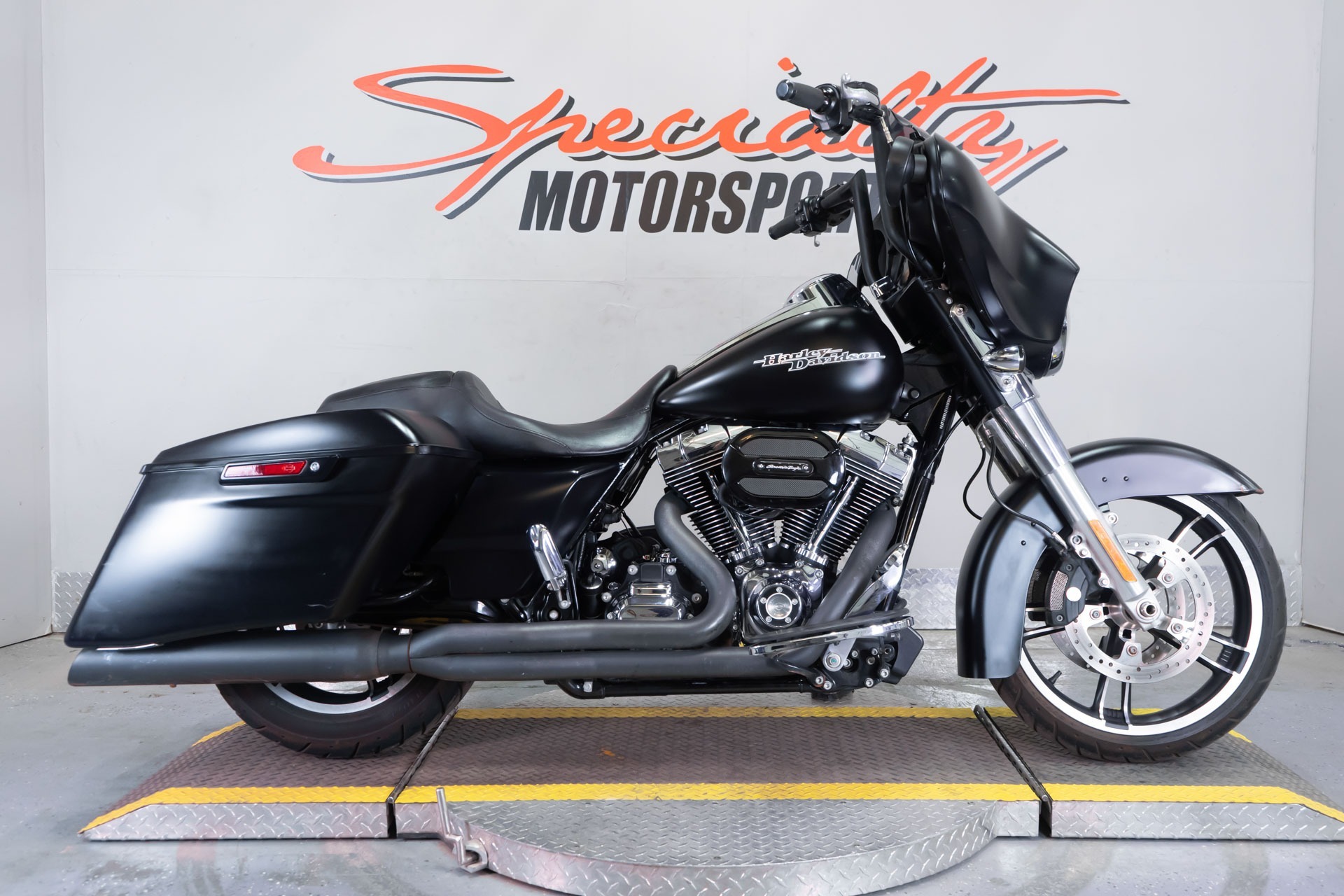 2016 Harley-Davidson Street Glide® in Sacramento, CA