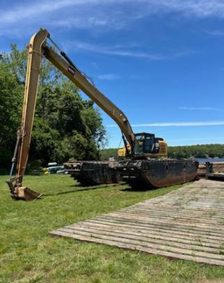 2018 Caterpillar 330FL in Crofton, MD