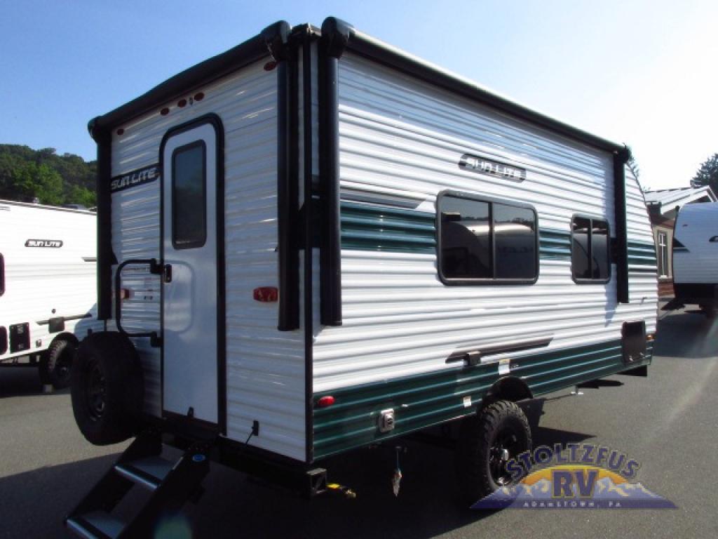 2027 Sunset Park Rv Sun Lite 18RD in adamstown PA