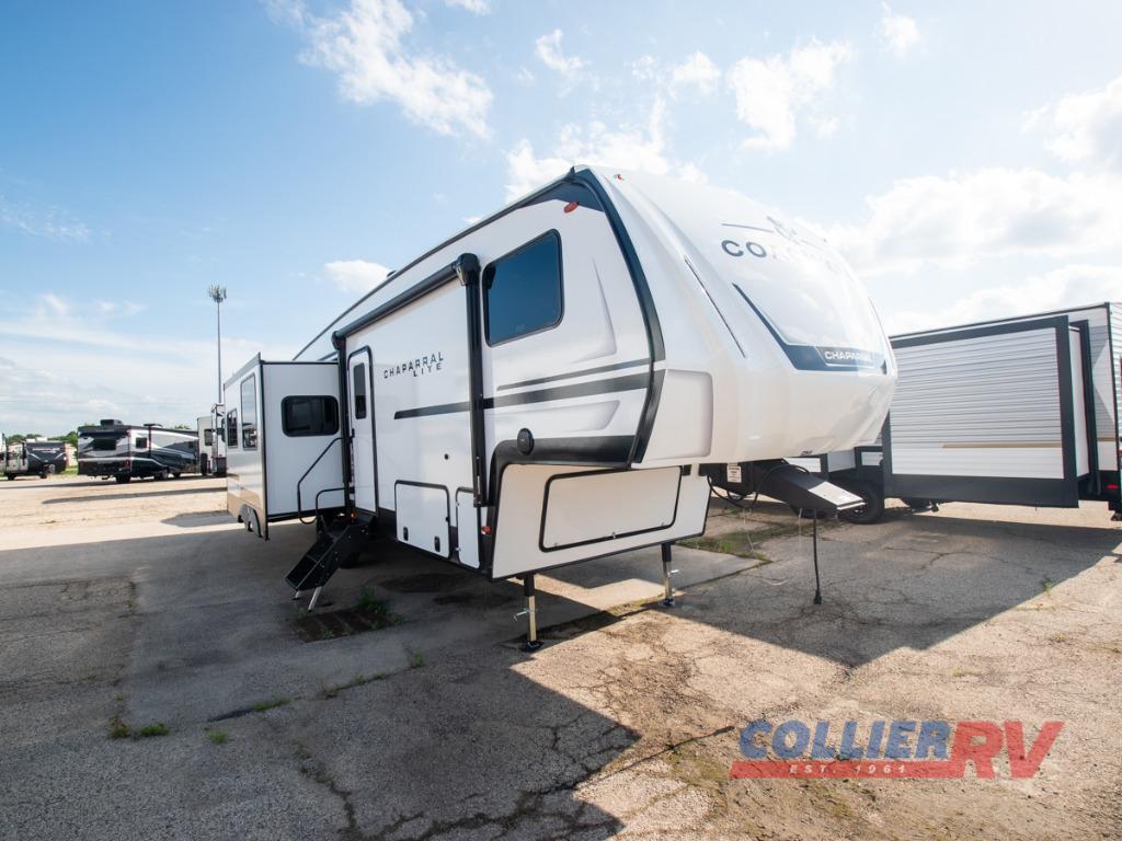 2027 Coachmen Rv Chaparral Lite 30RLS in rockford IL