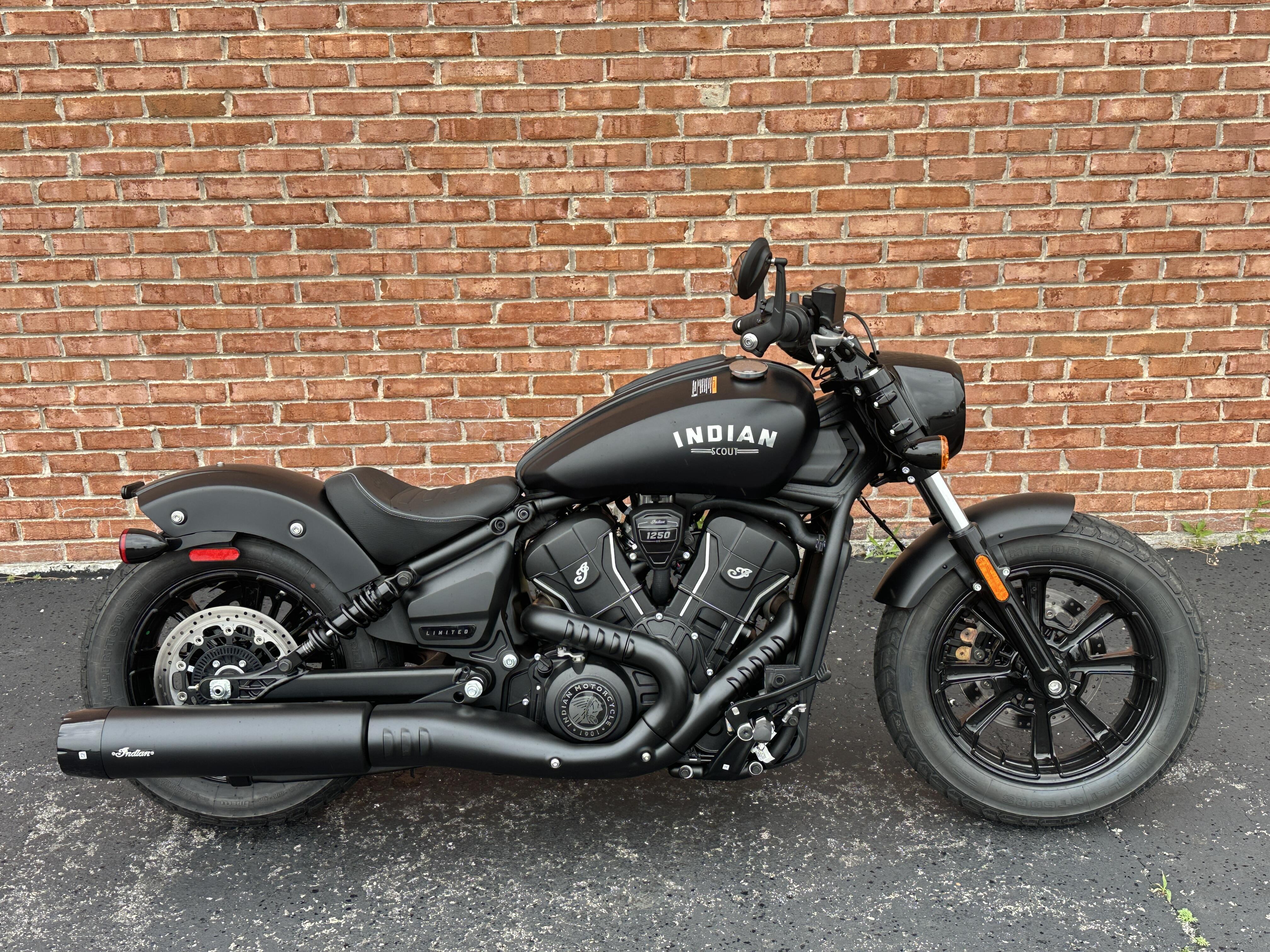 2026 Indian Scout Bobber Limited + Tech LIMITED + TECH in Chicago, IL