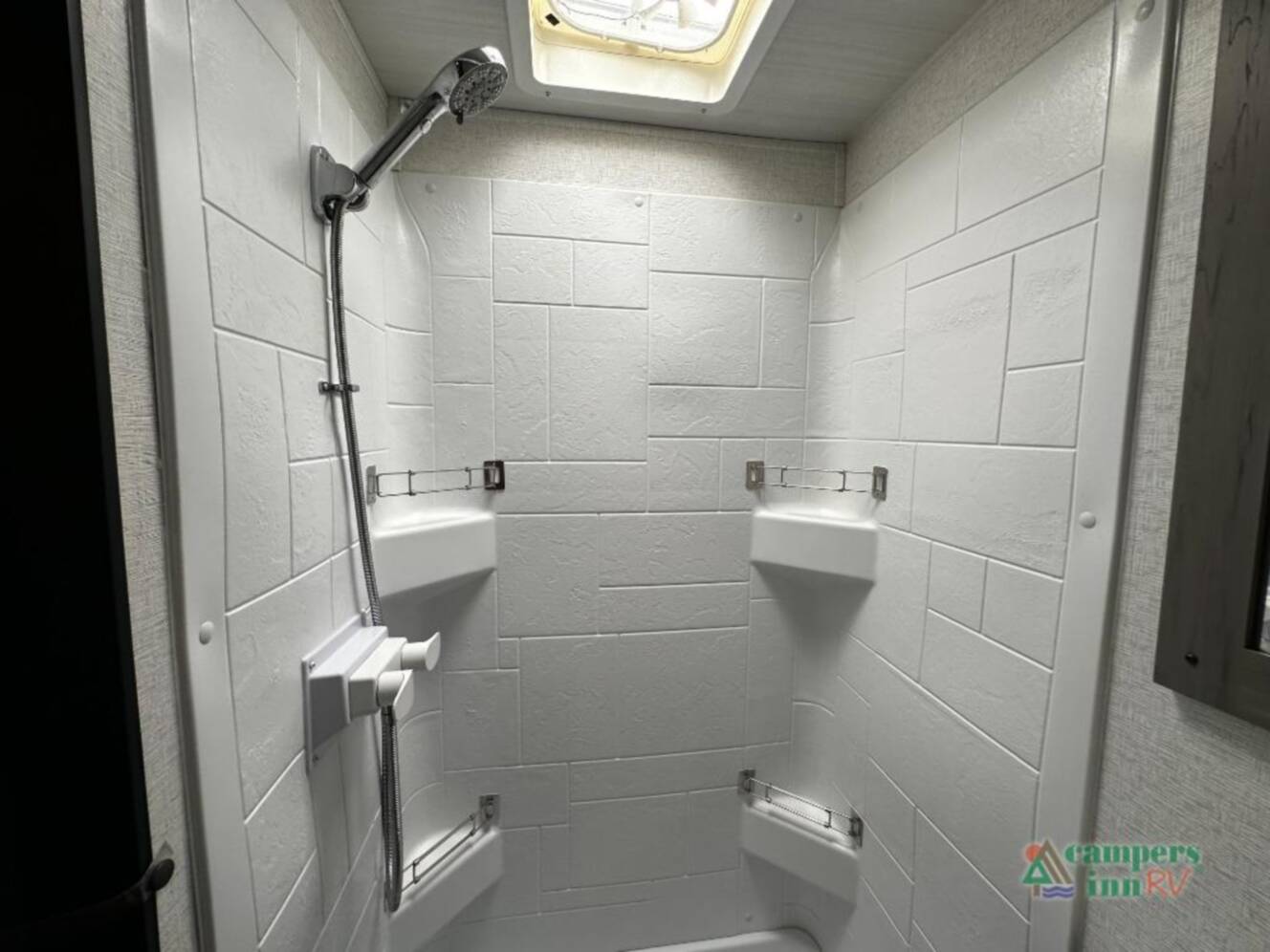 A photo of this 2024 Keystone Rv Hideout 200RL