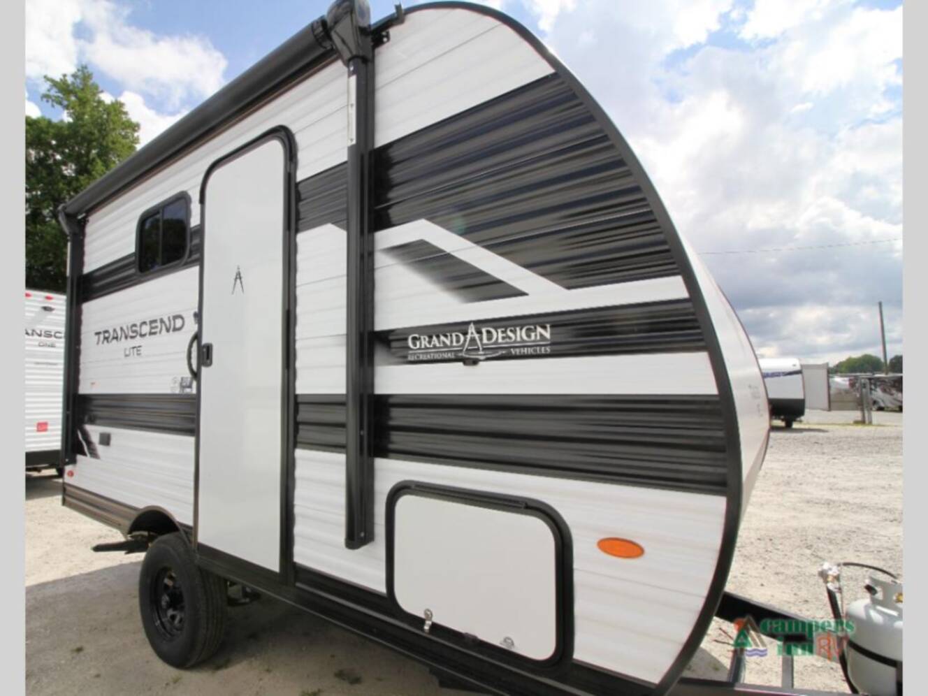 A photo of this 2027 Grand Design Transcend Lite 121RBL