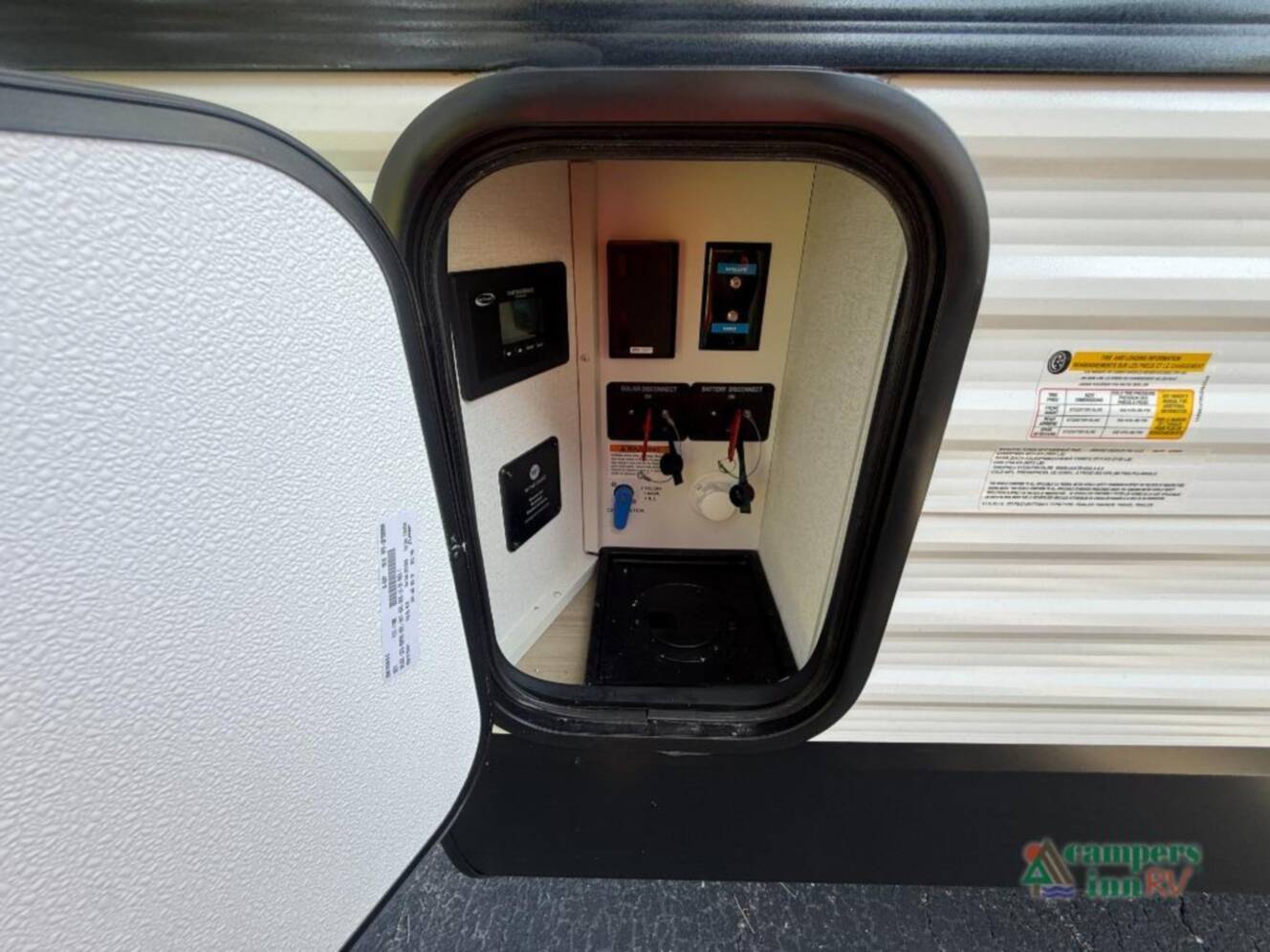 A photo of this 2027 Grand Design Momentum MAV 22MAV
