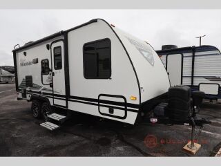 2020 WINNEBAGO MICRO MINNIE 2108FBS