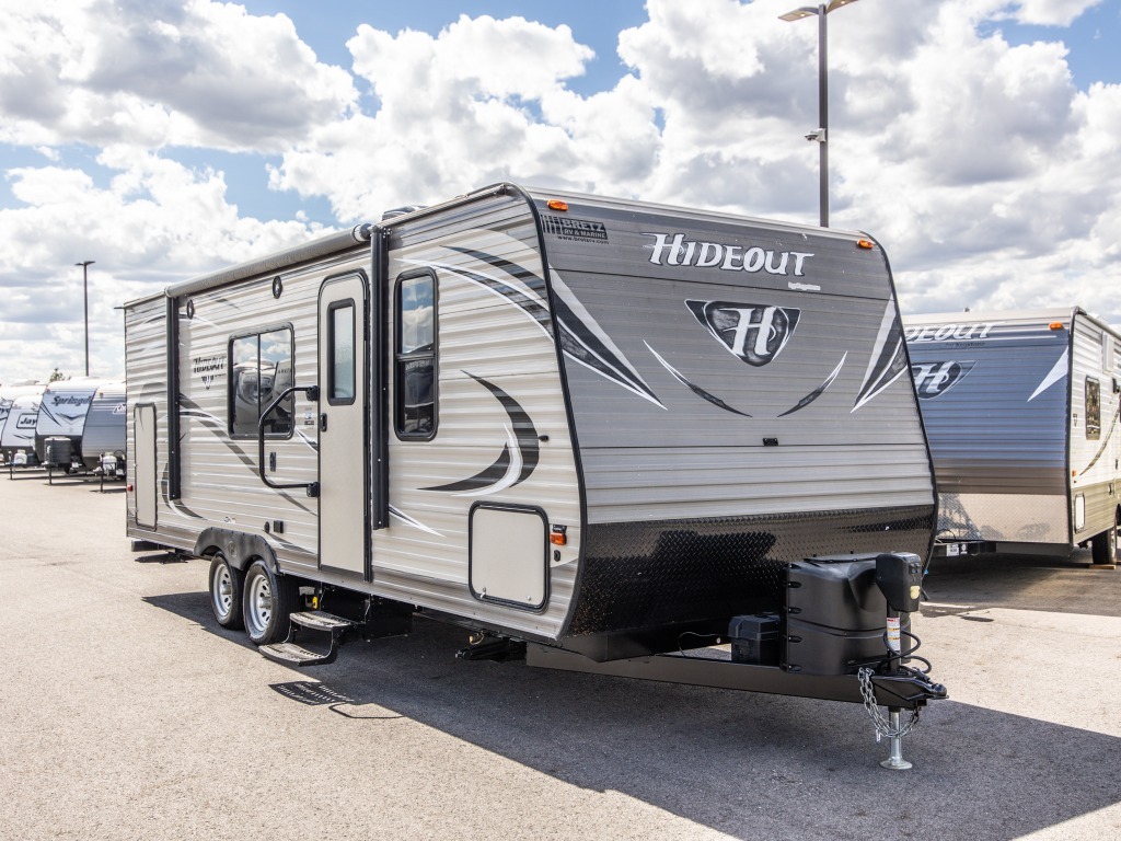 2016 Keystone Rv Hideout 24BHWE in liberty lake WA