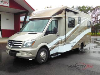 2019 RENEGADE VILLAGIO 25QRS