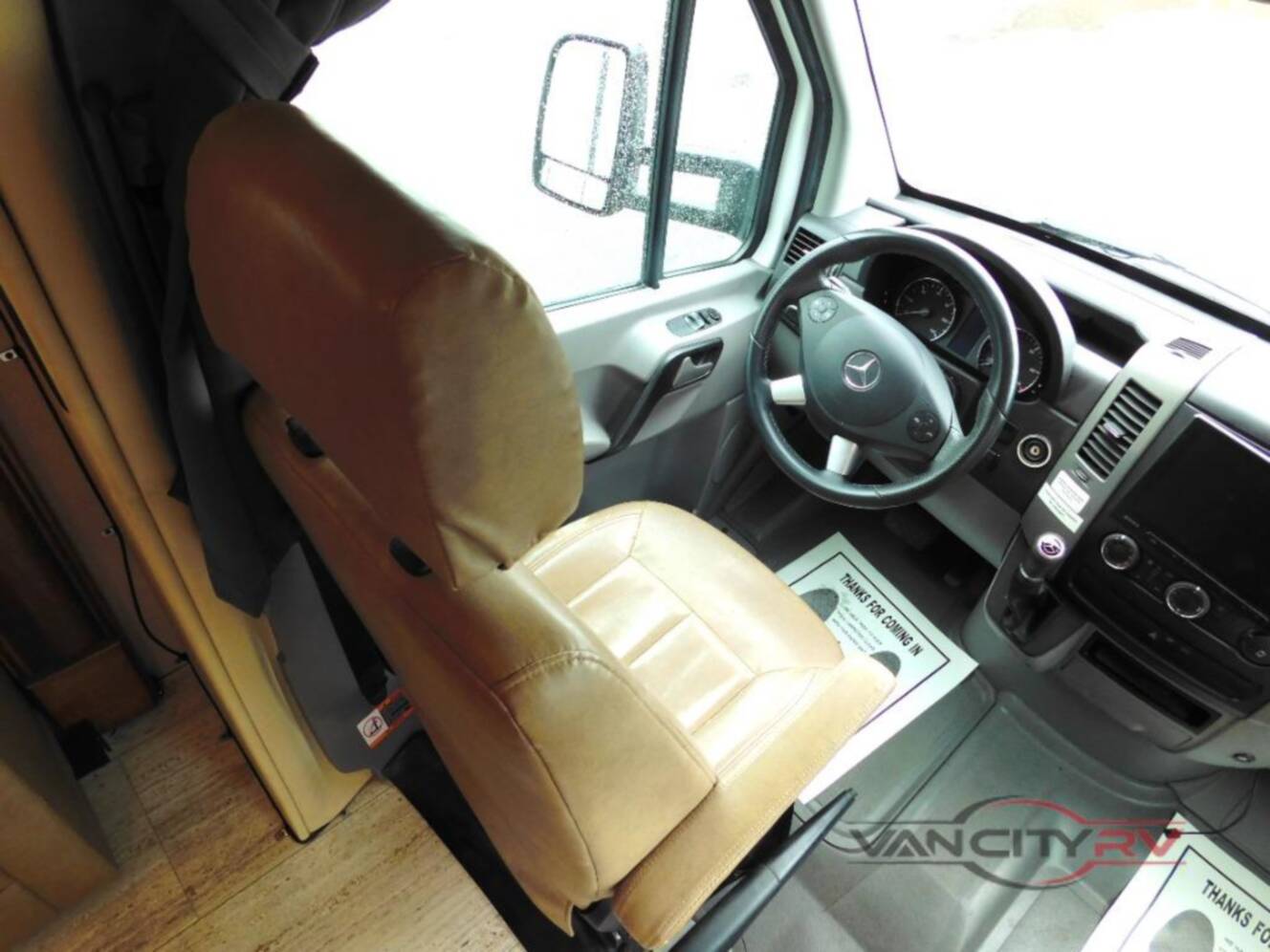 A photo of this 2019 Renegade Villagio 25QRS