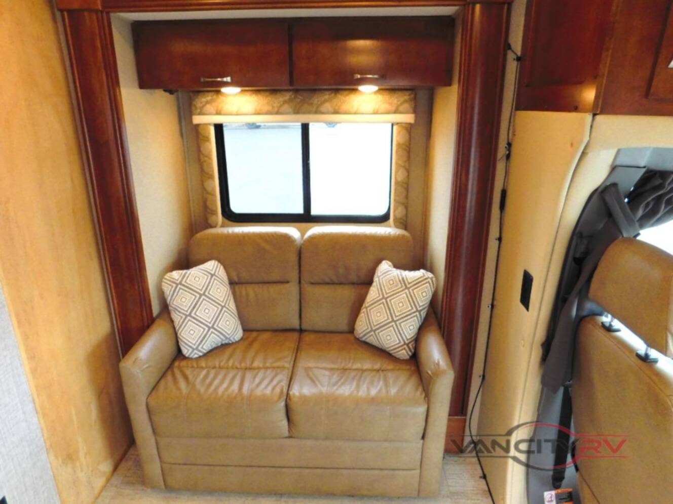 A photo of this 2019 Renegade Villagio 25QRS