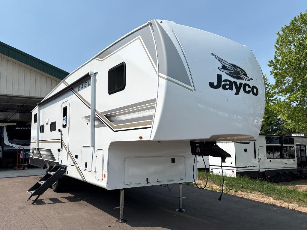 2027 Jayco Eagle SLE 28BHU in bloomer WI