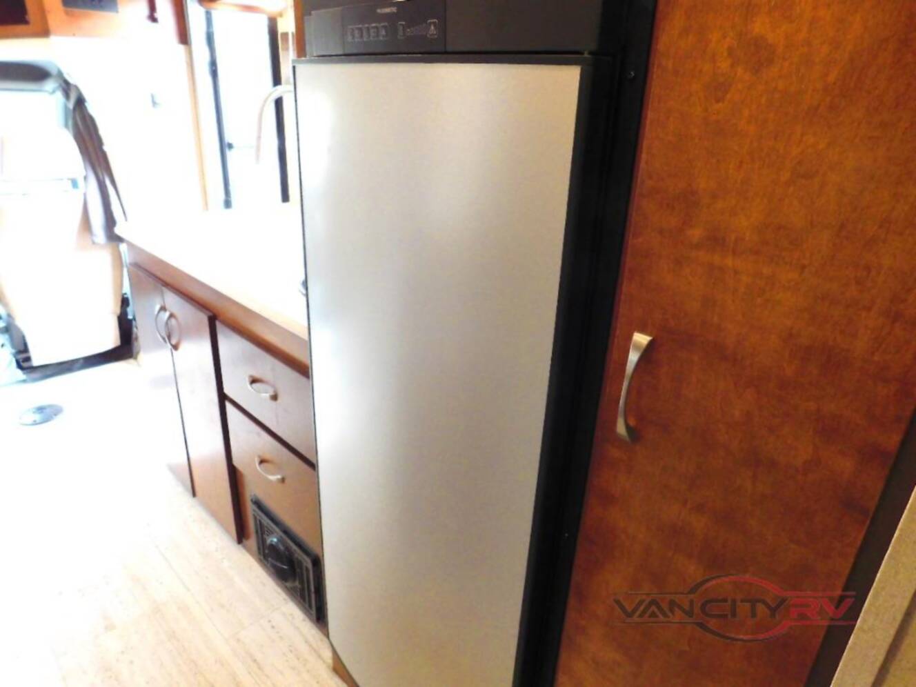 A photo of this 2019 Renegade Villagio 25QRS