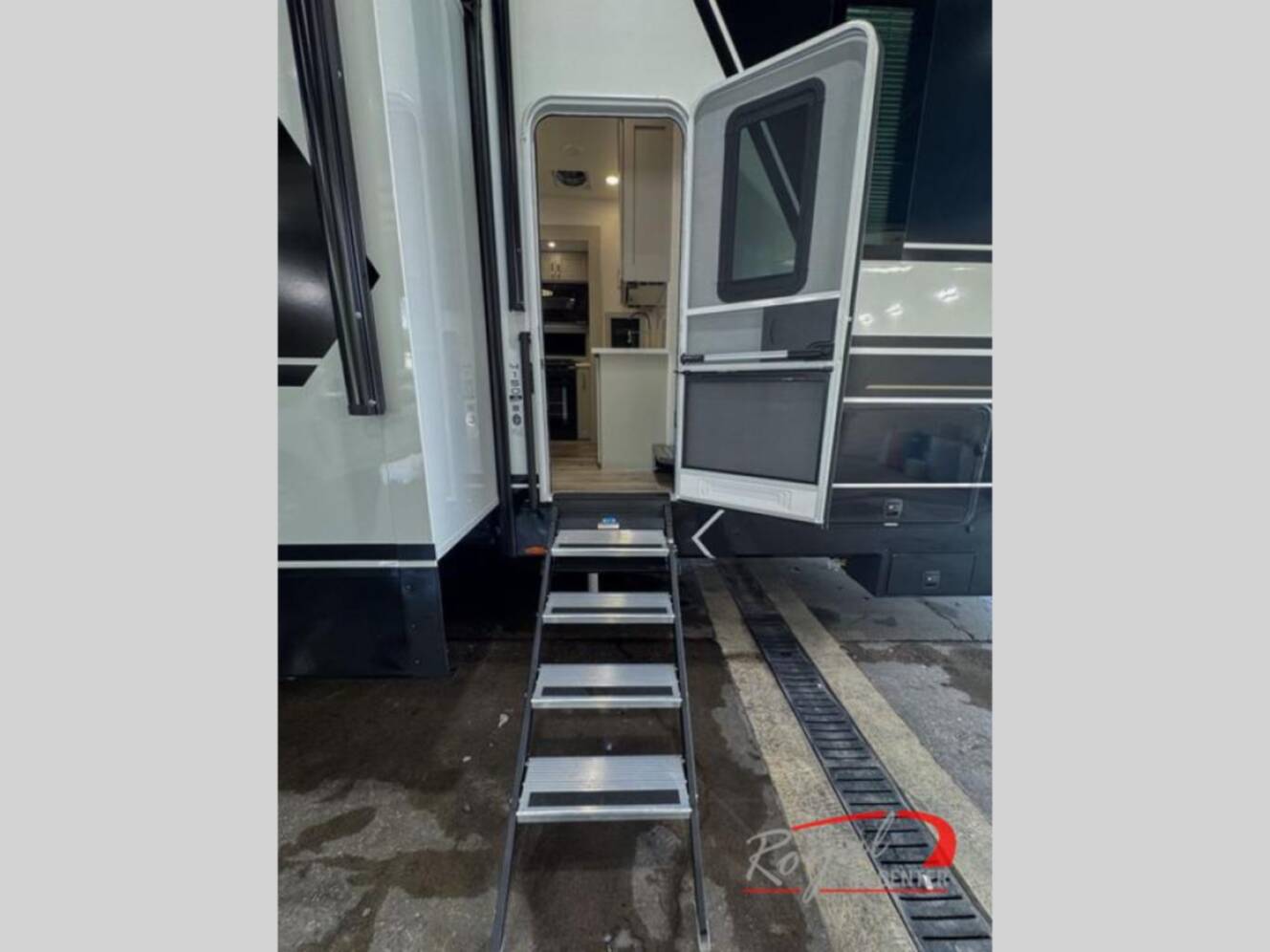 A photo of this 2027 Brinkley Model G 4150