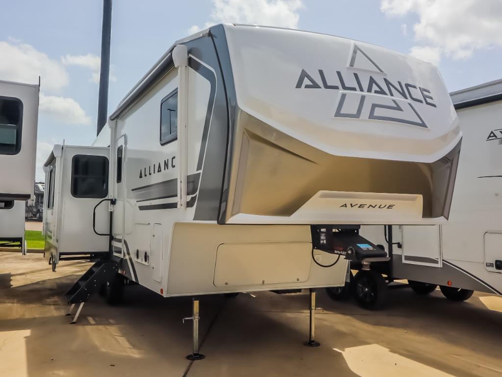 2027 Alliance Rv Avenue All-Access 29RL in katy TX