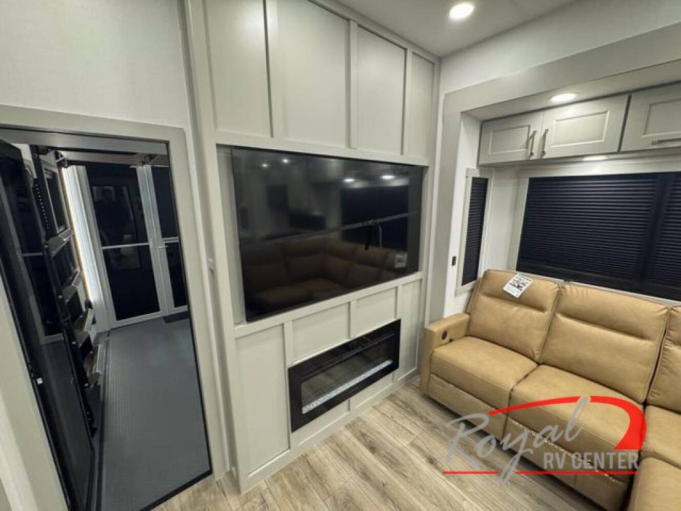 A photo of this 2027 Brinkley Model G 4150