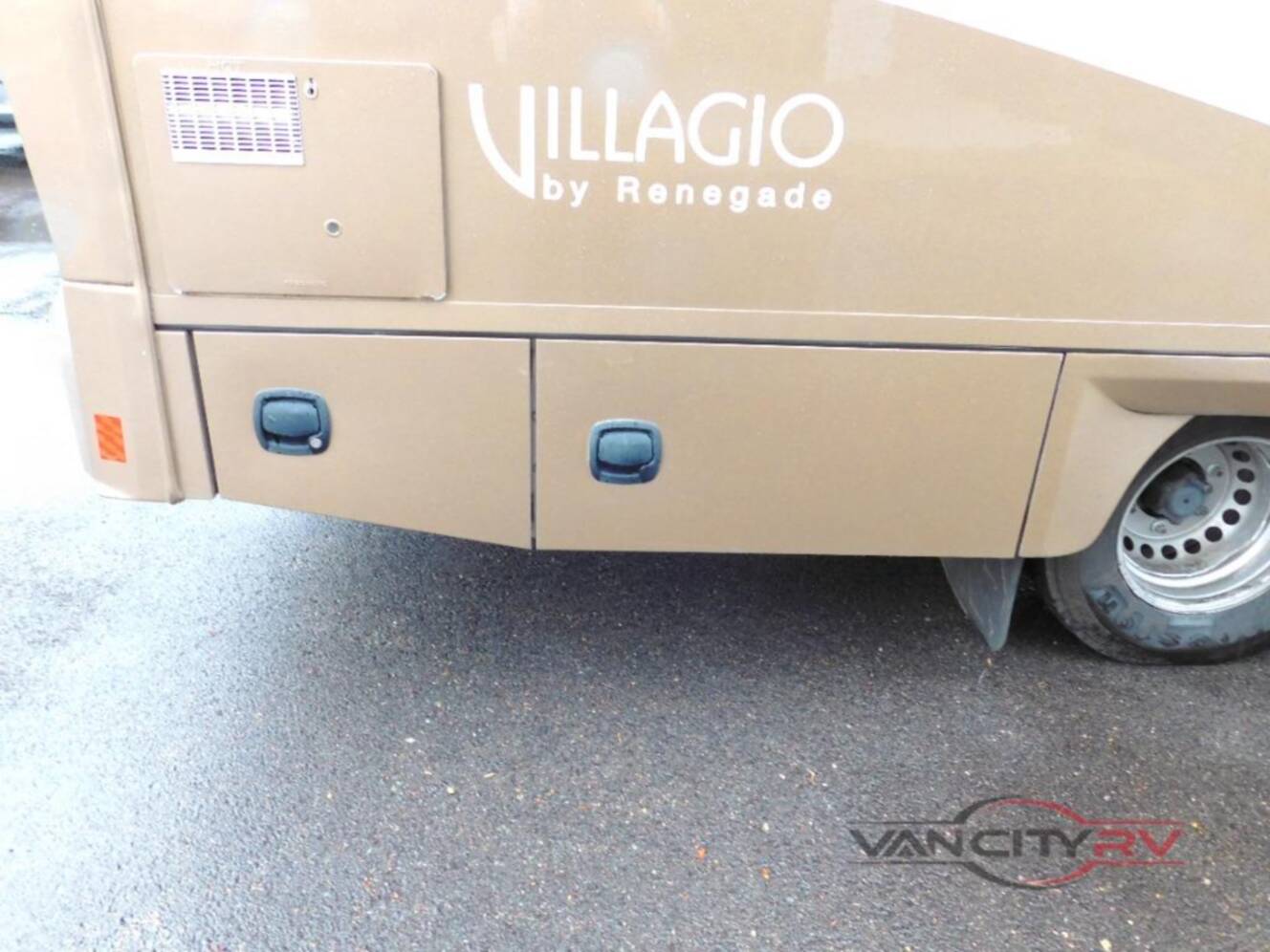 A photo of this 2019 Renegade Villagio 25QRS