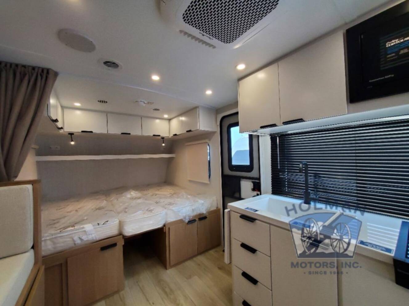 A photo of this 2027 Winnebago Micro Minnie 2108TB