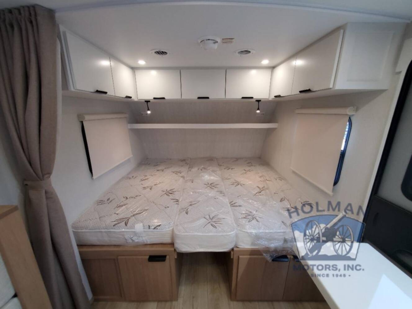 A photo of this 2027 Winnebago Micro Minnie 2108TB