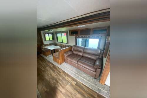 2017 Prime Time Rv Avenger 28RKS in saegertown PA