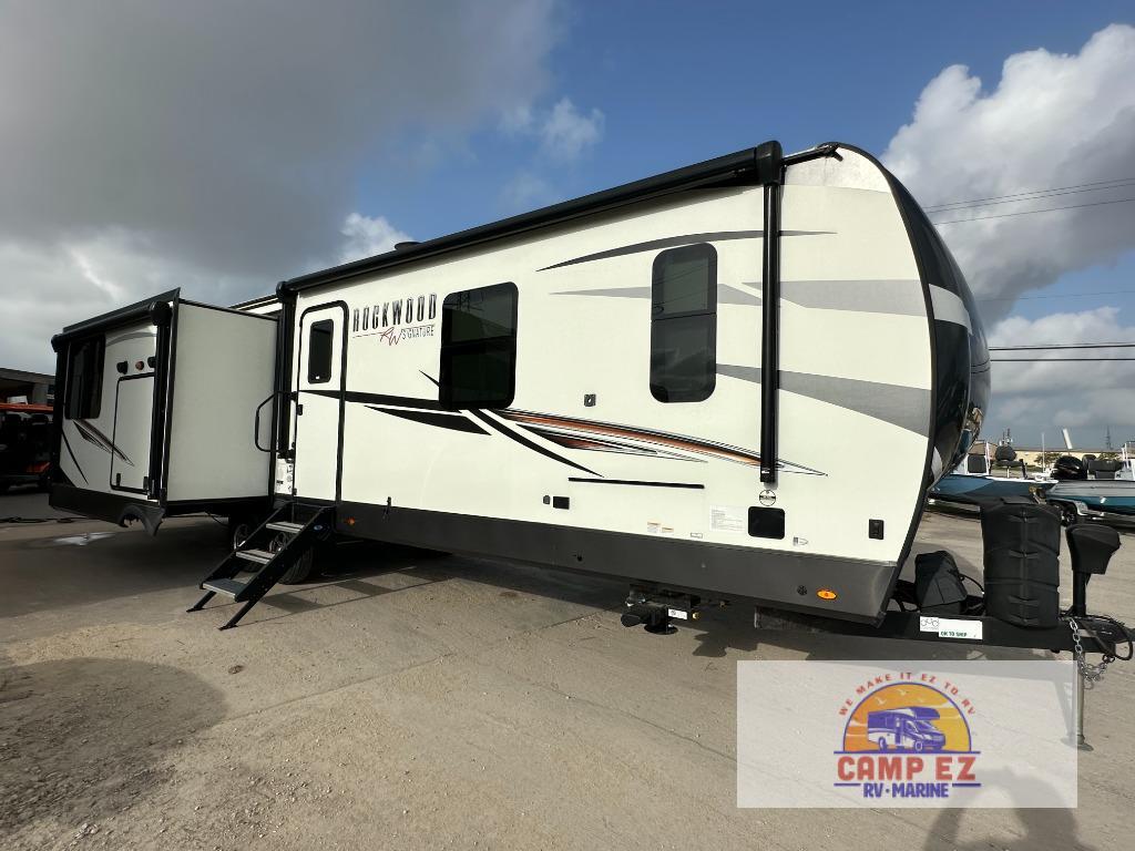 2021 Forest River Rv Rockwood Signature Ultra Lite 8332SB RV