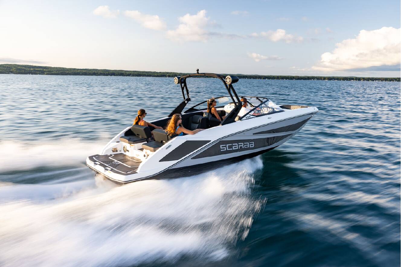 A photo of this 2026 Scarab 255 LX