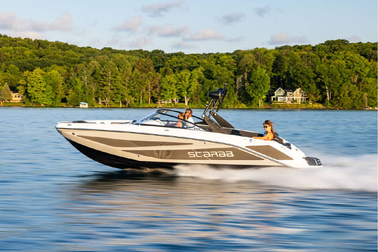 A photo of this 2026 Scarab 255 LX