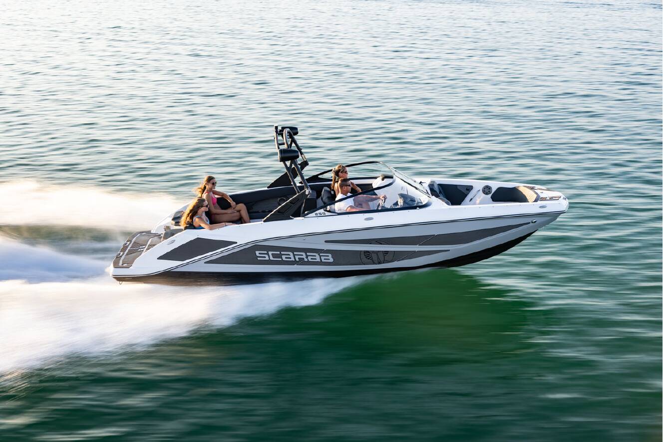 A photo of this 2026 Scarab 255 LX