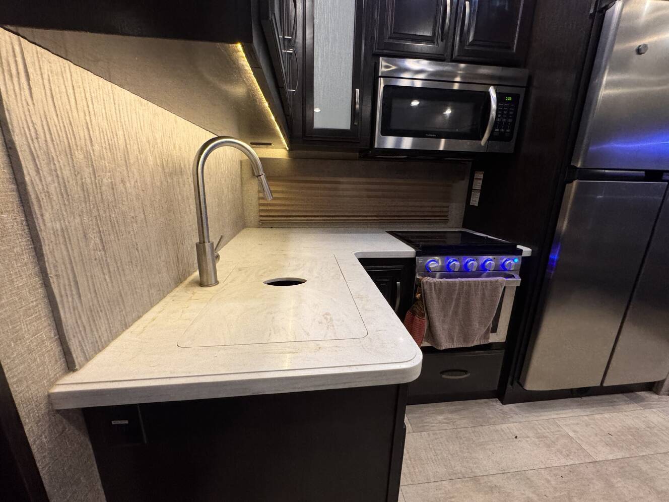 A photo of this 2019 Grand Design Momentum M-CLASS 328M