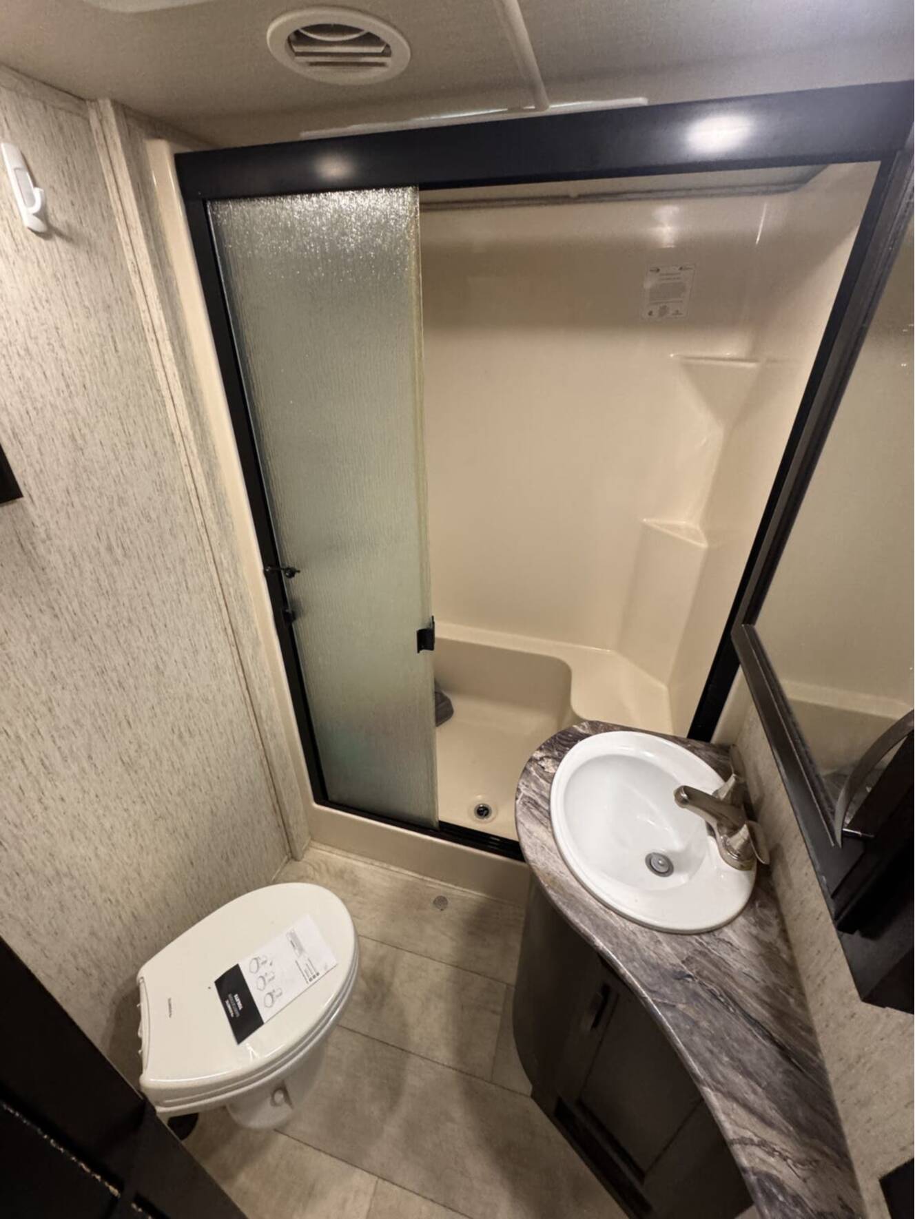 A photo of this 2019 Grand Design Momentum M-CLASS 328M