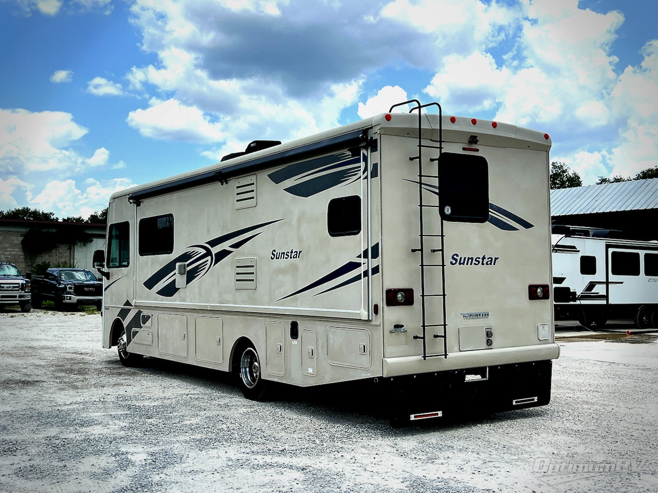 2017 Winnebago Sunstar 29VE in mims FL