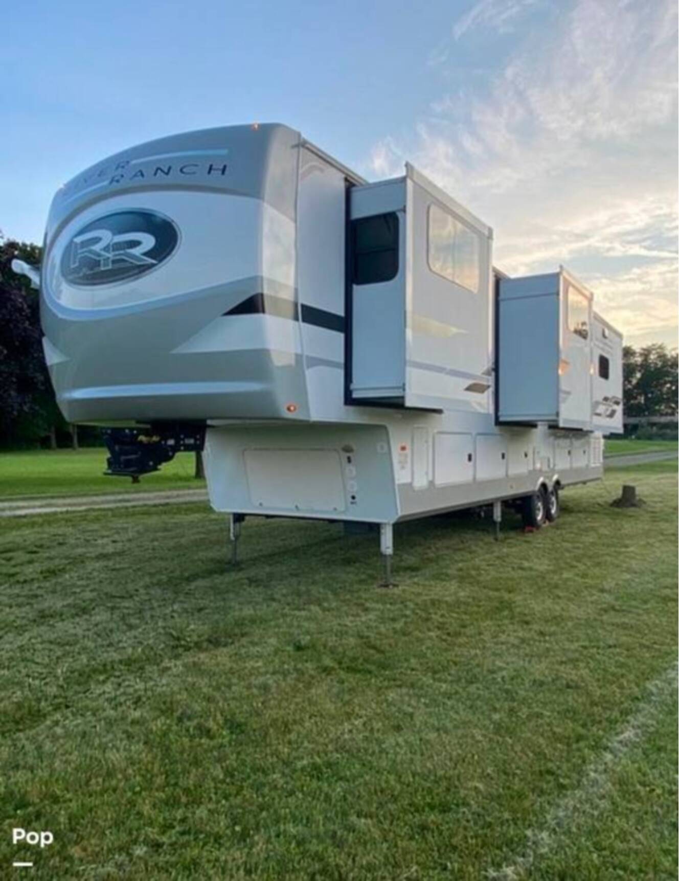 A photo of this 2021 Palomino River Ranch 392MB