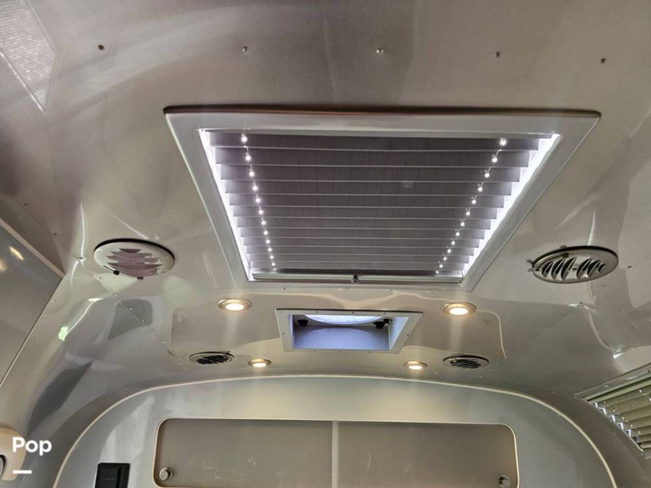 A photo of this 2023 Airstream International 25FB