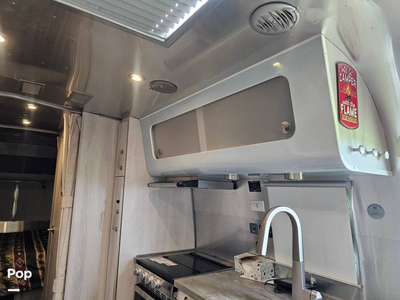 A photo of this 2023 Airstream International 25FB