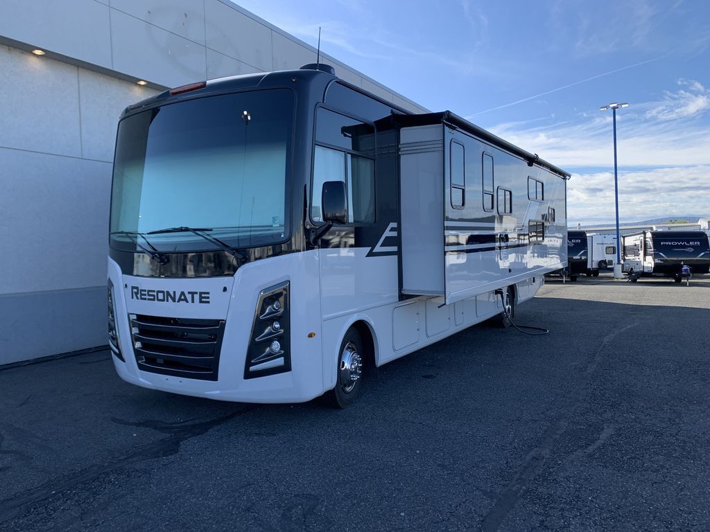 2026 Thor Motor Coach Resonate 32B in pasco WA