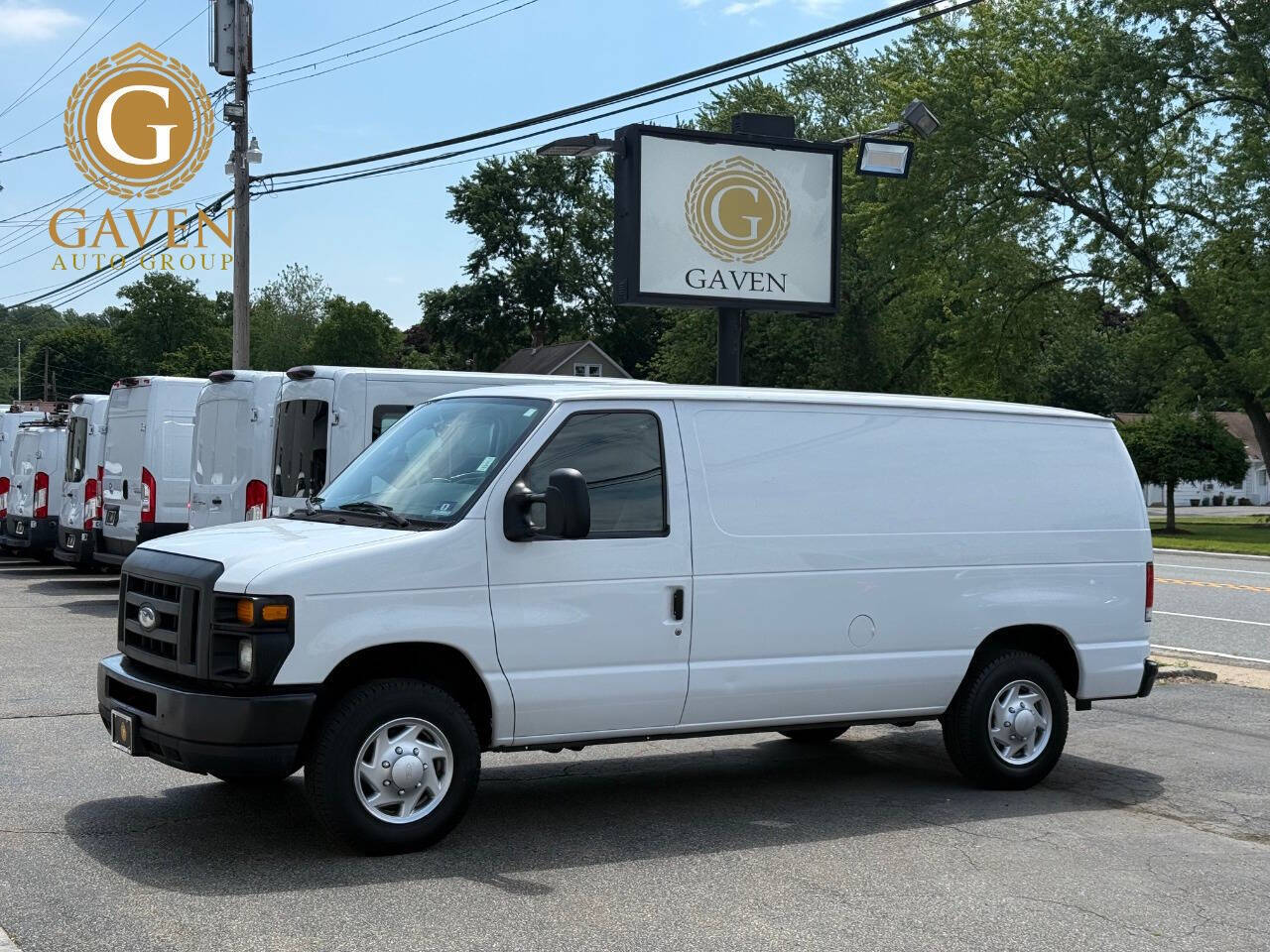 2014 FORD E-Series in Kenvil, NJ