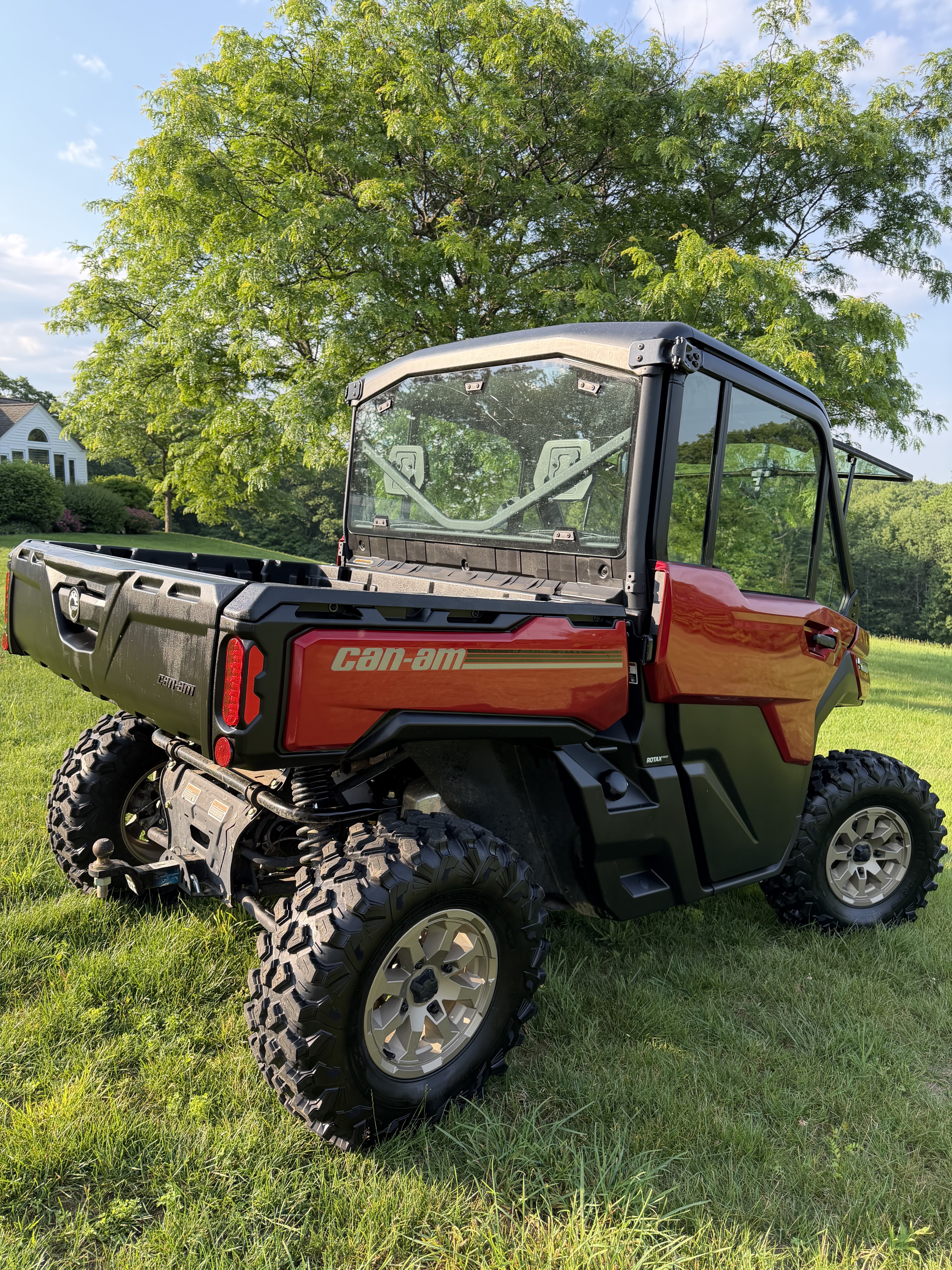 2024 Can-Am DEFENDER LIMITED HD10 in peterborough NH