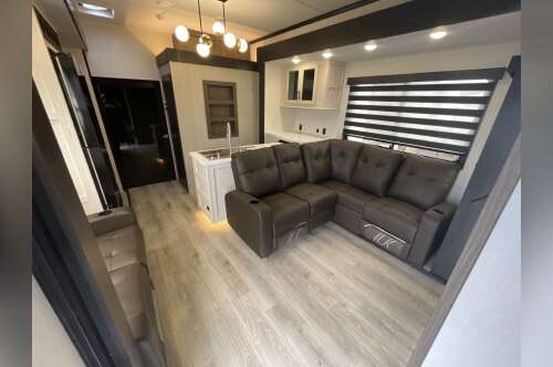 2026 Forest River ROGUE ARMORED 391T145 in pinellas park FL