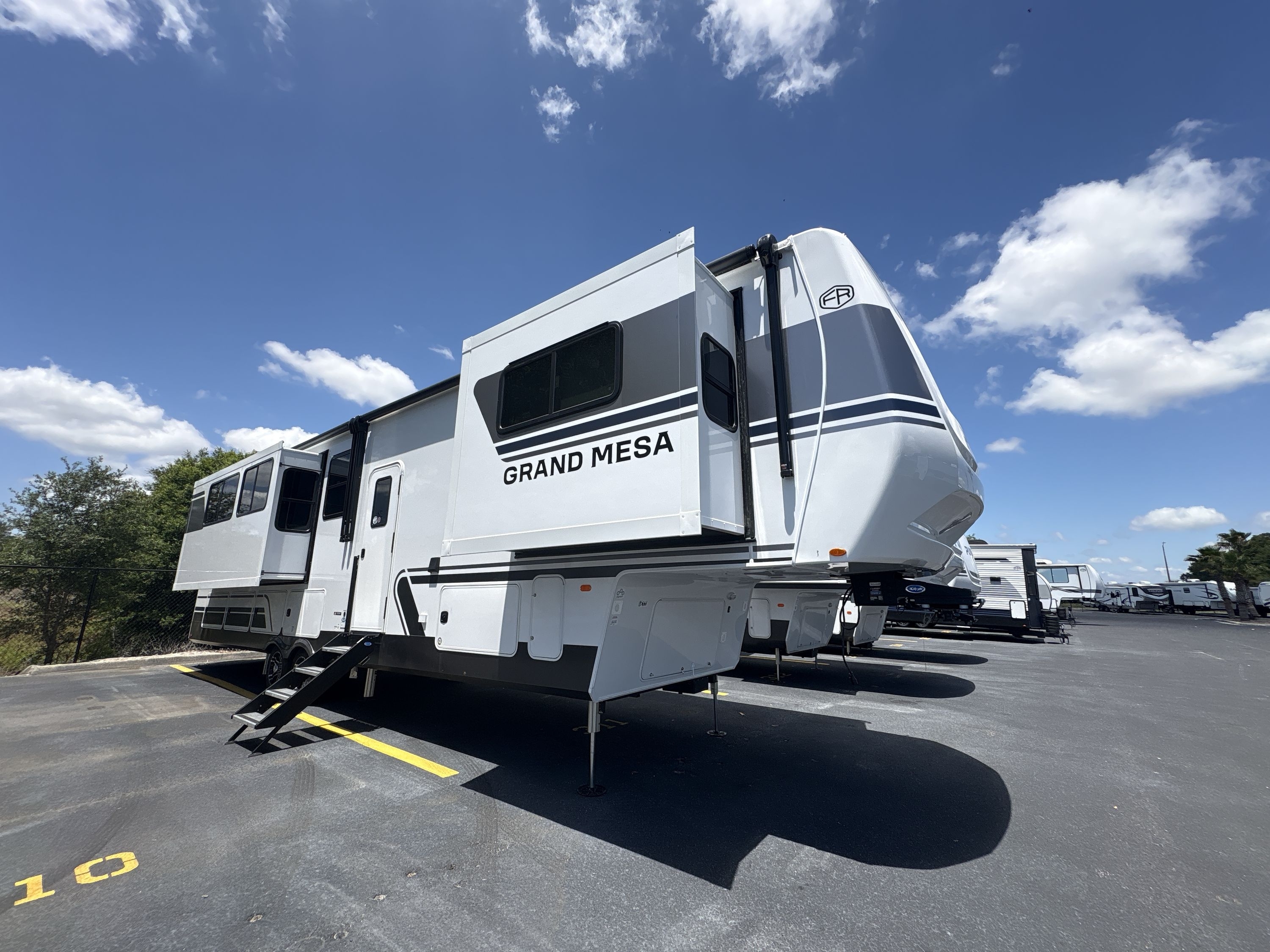 2026 Forest River PUMA GRAND MESA 394RKL in bartow FL