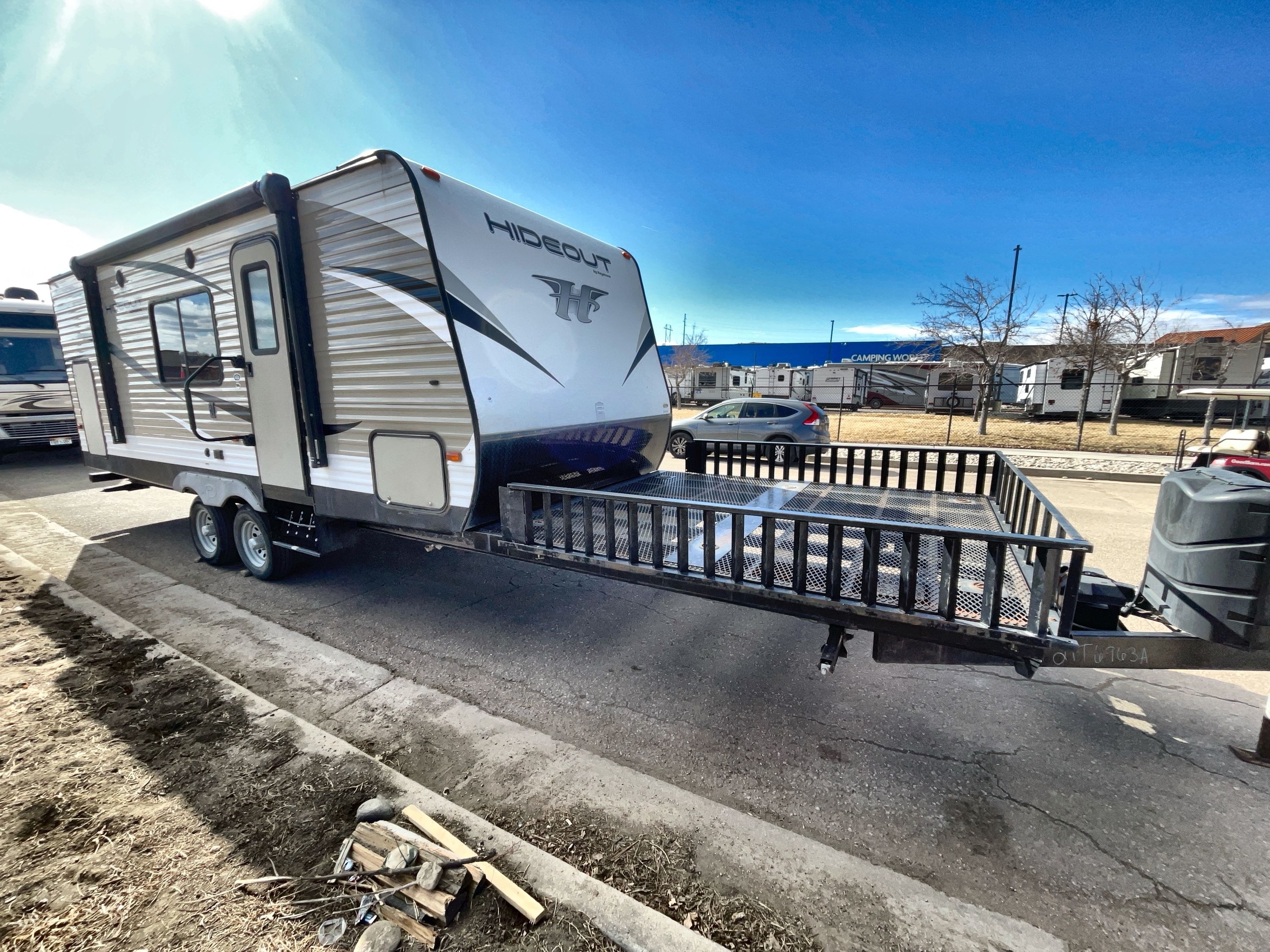 2018 Keystone HIDEOUT 21THWE Travel Trailer Toy Hauler RV