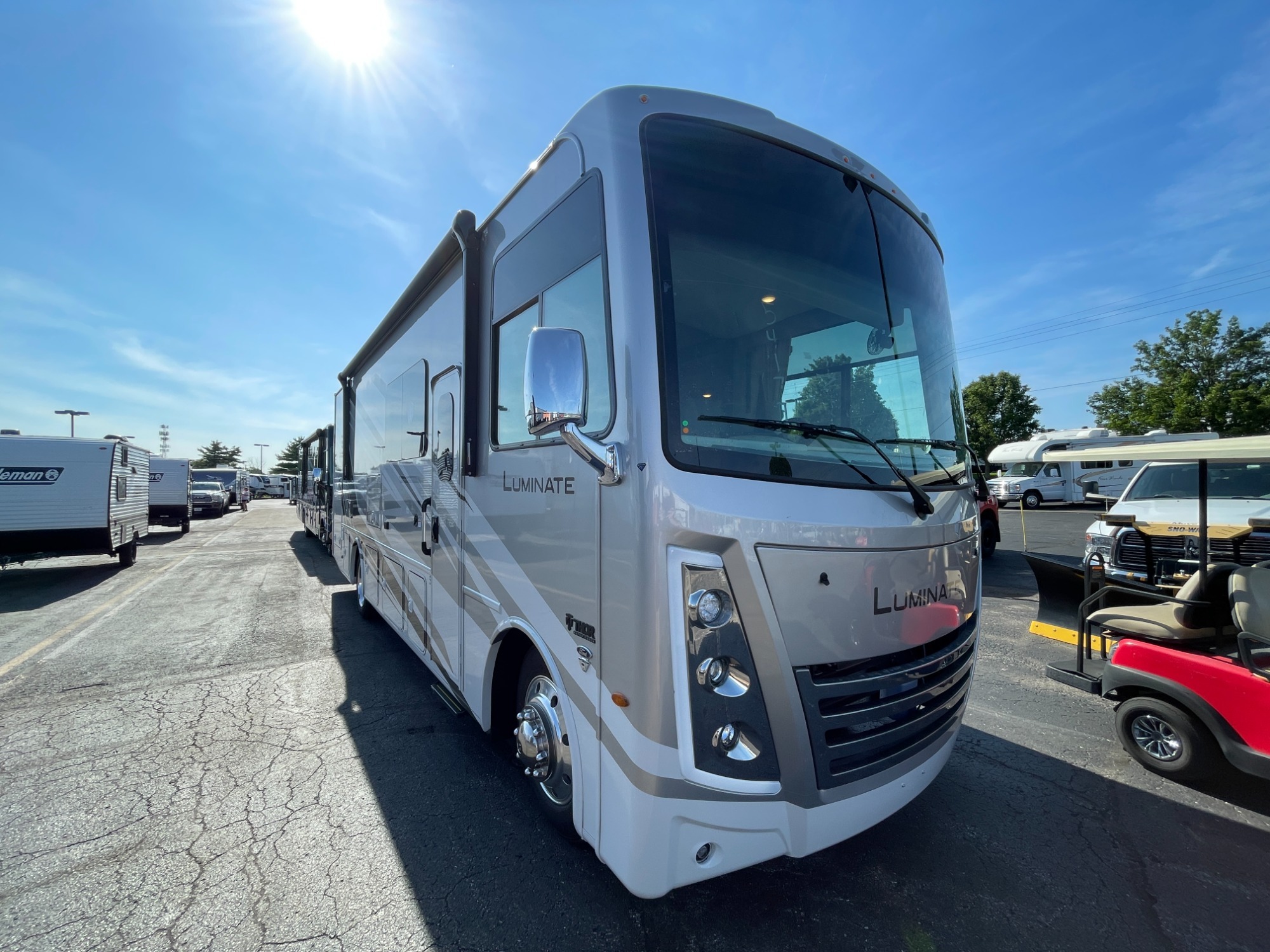 2027 Thor LUMINATE MM30 in greenwood IN