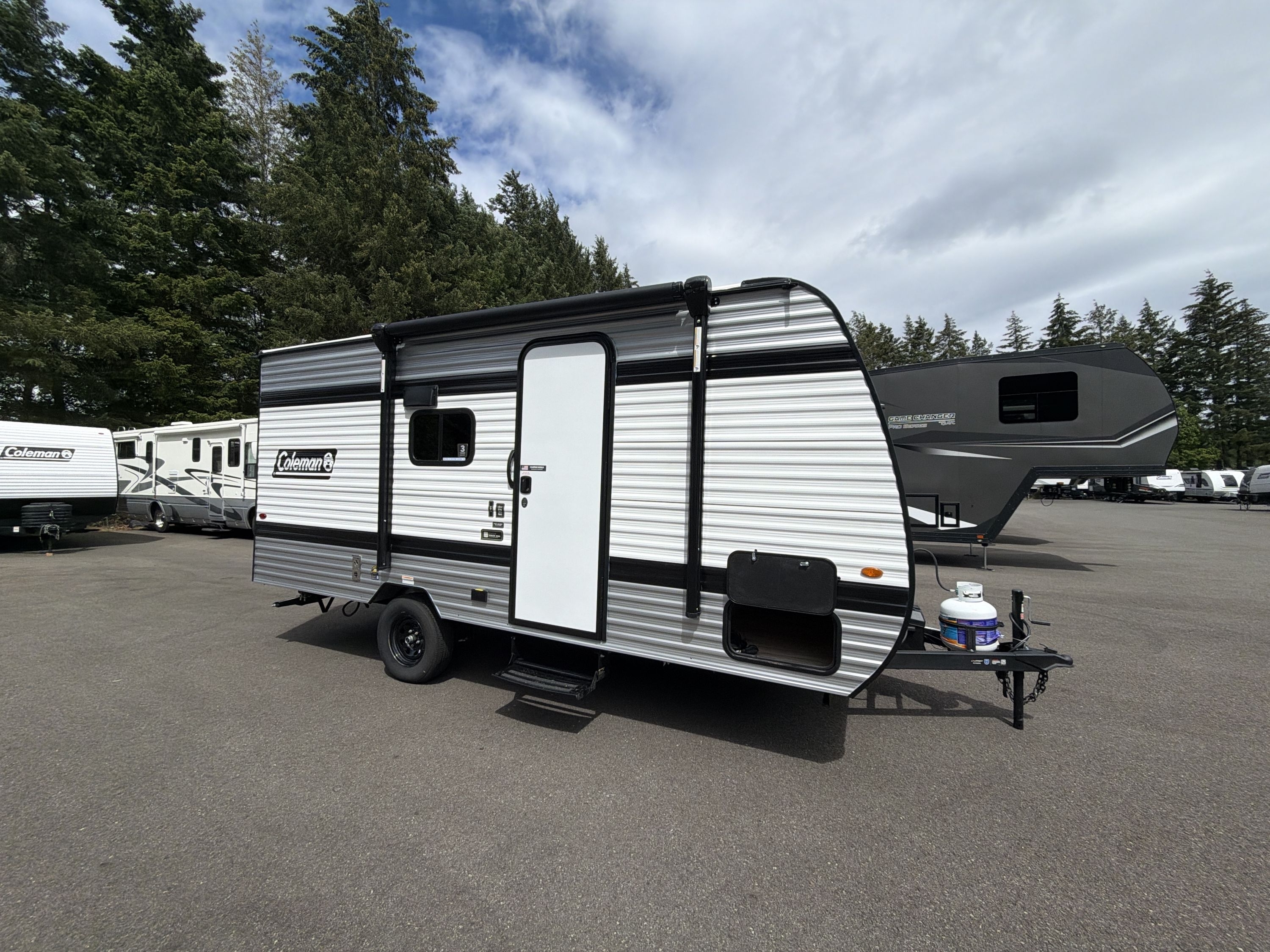 2027 Keystone COLEMAN 17B in silverdale WA