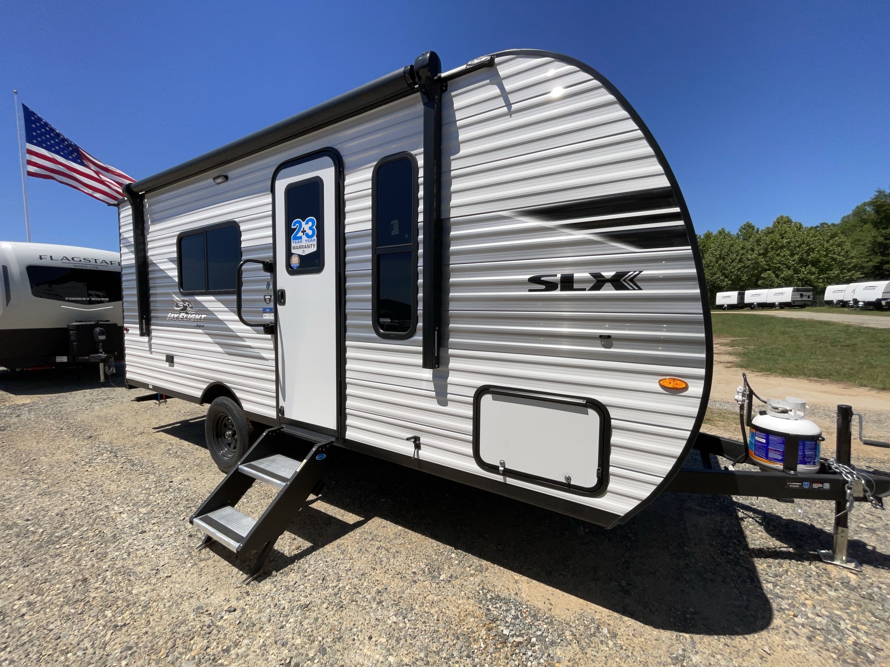 2026 Jayco JAY FLIGHT SLX 175FQ in thornburg VA