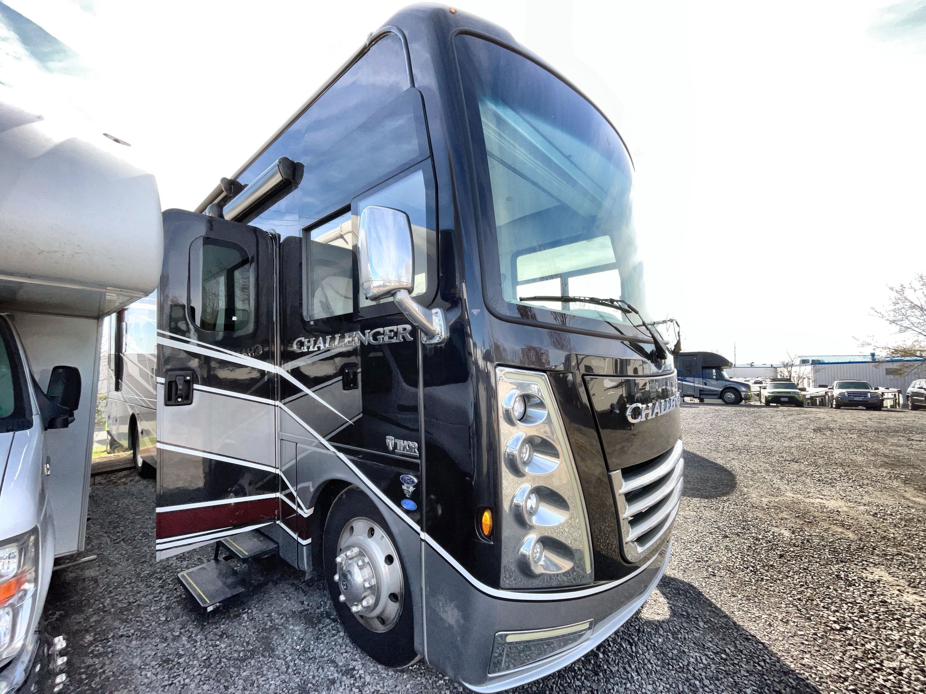 2022 Thor CHALLENGER 35MQ in hope mills NC